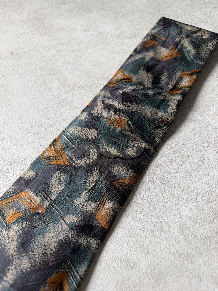 Christian Armand Necktie (Category: Ties) located in Pasig City. Submitted by chamoisee (Listing ID 1469797479, Image 2). Description: Christian Armand Necktie.