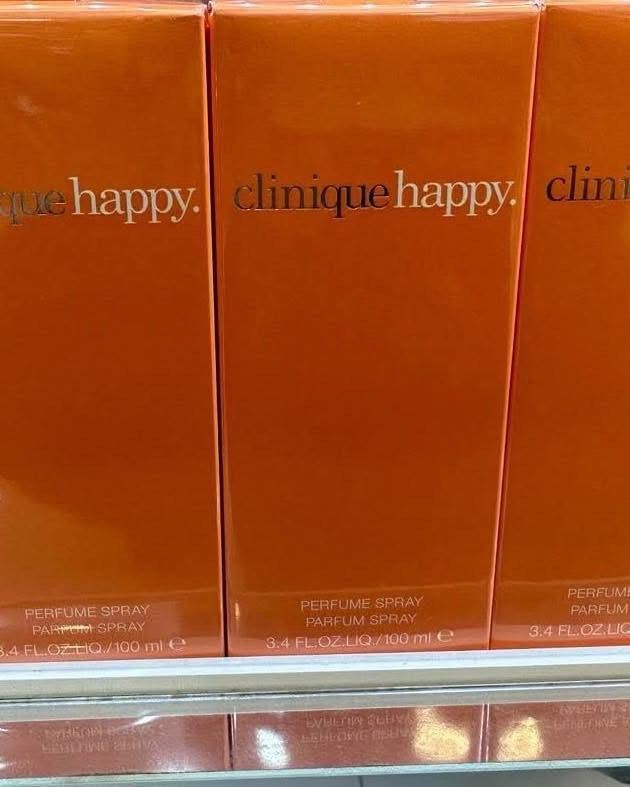 Clinique Happy (Category: Fragrance & Deodorants) located in Quezon City. Submitted by nichaulz (Listing ID 1469809085, Image 2). Description: * PRICES ARE SUBJECT TO CHANGE WITHOUT PRIOR NOTICE AND PLEASE READ BEFORE MAKING AN OFFER. LOW-BALLERS WILL BE IGNORED. Clinique Happy for Men & Women (both 100 ML) • ₱2,499 each All items are 100% authentic. Send a message first before placing an offer so I can check the stock availability with the suppl