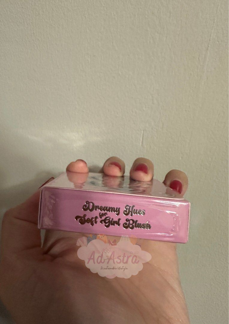 Cloudbeauty Cloudy Blush Hazy Bloom (Category: Makeup) located in Pasay City. Submitted by adastra_ph (Listing ID 1469807609, Image 3). Description: Brand new, sealed, and authentic. Cloudbeauty (@cloudbeauty.official) Cream Blush: Hazy Bloom variant (exp. 06/27/2027) • Selling for ₱130 (orig price: ₱299) • With discount if bought together with Chu Chu Beauty Lip Stain RFS: sumobra yung nabiling quantity. See photos for the swatches po from their