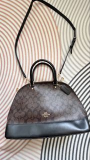 (Category: ) located in . Submitted by thriftshop_ph (Listing ID 1469843057, Image 1). Description: .