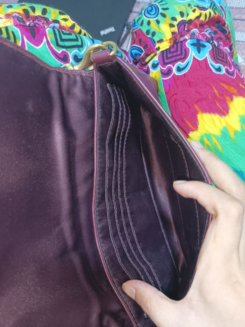 coach Campbell leather (Category: Luxury Bags & Wallets) located in Caloocan City. Submitted by _jennytots (Listing ID 1469876488, Image 1). Description: rfs: need funds.