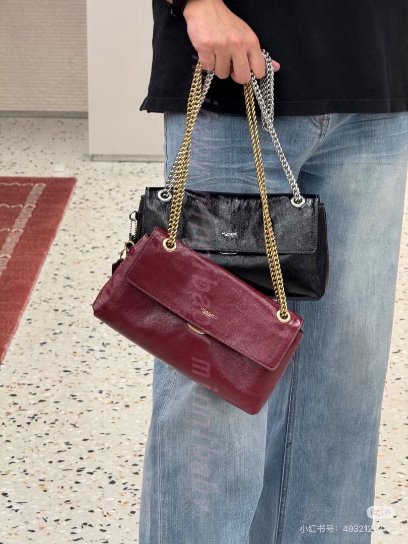COACH shoulder bag in cherry color (CFR28 / CFR31), Women's Fashion ...