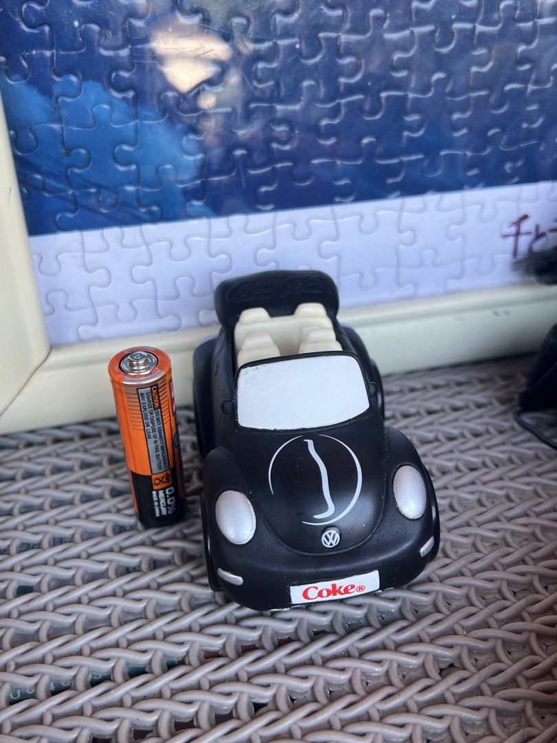 Coca Cola Volkswagen DaJoint Car (Category: Vintage Collectibles) located in Manila. Submitted by macks_toys (Listing ID 1469804625, Image 1). Description: 📌You may send DM for your inquiries. ✨KINDLY CHECK EACH DETAILS✨ 🔳 From Japan/UK Surplus items 🔳 Manage your expectations since it’s preloved and from Surplus Items 🔳 WYSIWYG ✨ Thank you! ✨ .