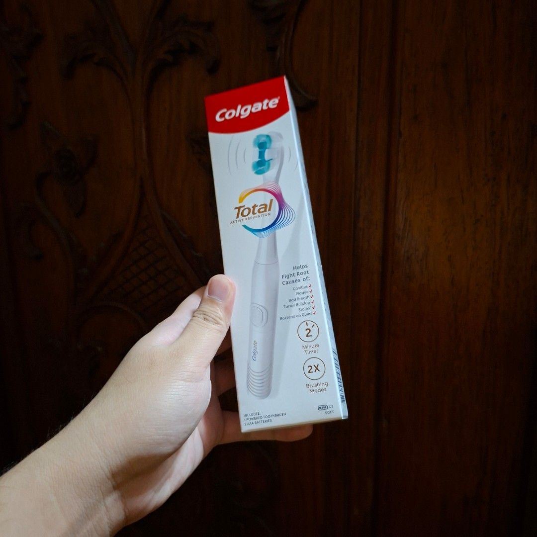 Colgate electric toothbrush (Category: Craft Supplies & Tools) located in Manila. Submitted by d_real_deal (Listing ID 1469937244, Image 2). Description: .