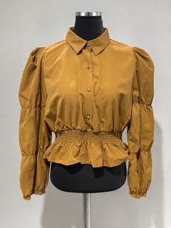 (Category: ) located in . Submitted by zellethrifts (Listing ID 1469927467, Image 1). Description: .