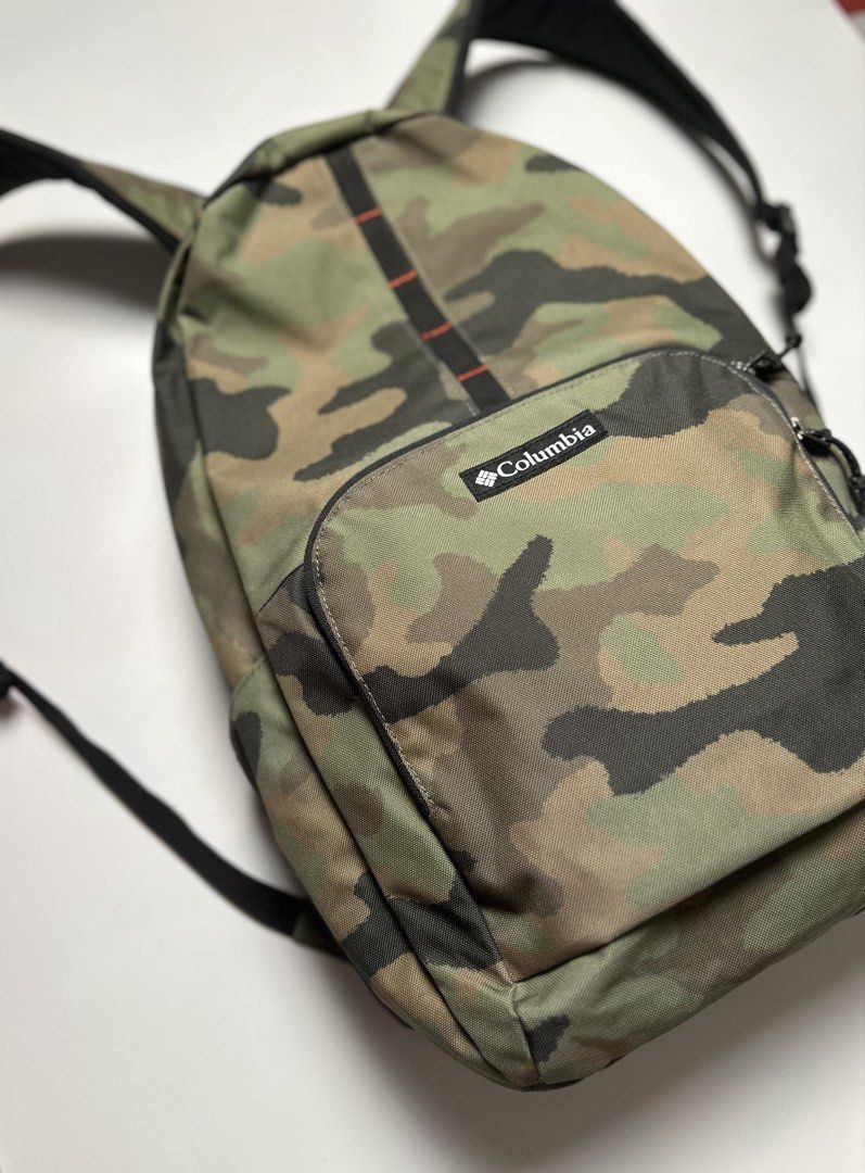 COLUMBIA Camouflaged (Category: Backpacks) located in General Santos City (Dadiangas). Submitted by uragon.apparel (Listing ID 1469895753, Image 2). Description: .