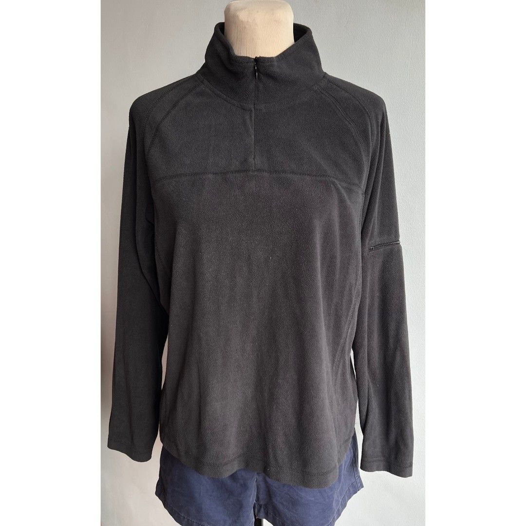 Columbia Fleece Pullover Sweatshirt (Category: Longsleeves) located in Quezon City. Submitted by rosepam (Listing ID 1469841342, Image 2). Description: Columbia vintage Fleece Pullover Sweatshirt Size on tag: XL Measurements posted for reference FIX PRICE.