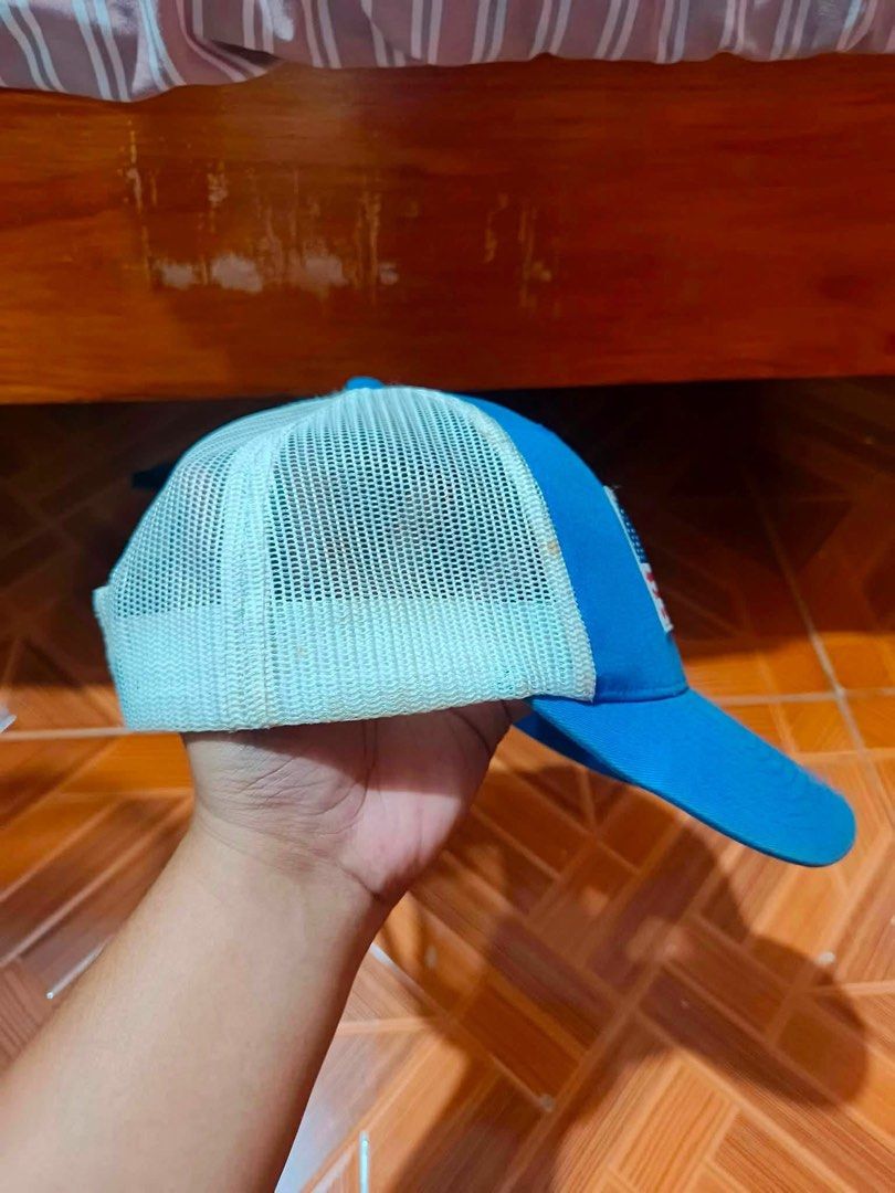 Columbia PFG Fish Flag Trucker Cap (Category: Caps & Hats) located in Alaminos. Submitted by thriftings625 (Listing ID 1469938240, Image 3). Description: Need clean Color rate: 9/10 No tears, patch intact, adjustable snapback.