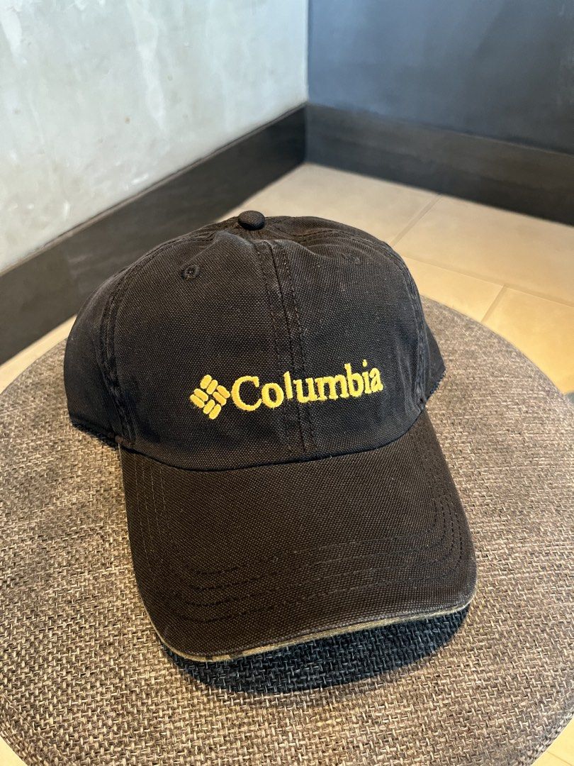 Columbia safari tactical hat (Category: Caps & Hats) located in Quezon City. Submitted by headline. (Listing ID 1469823829, Image 1). Description: COLUMBIA TACTICAL HAT CAMOUFLAGE UNDERBRIM BLACK VELCRO EXCELLENT CONDITION WITH MINIMAL ISSUE SEE THE LAST PHOTO FOR ONLY:550php +SHIPPING FEE.