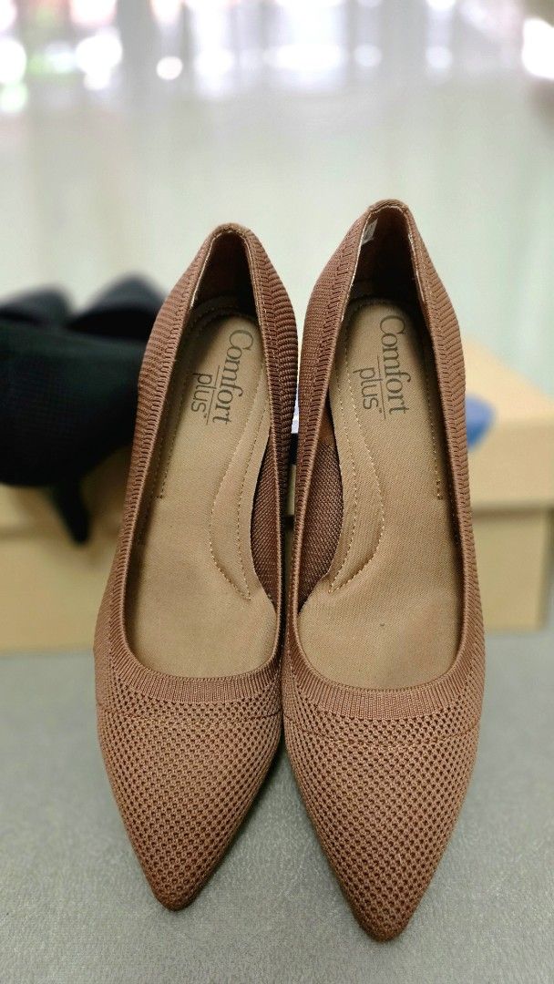 Payless Comfort Plus Brown Knit Pointed Toe Heels Size 8 (Category: Heels) located in Quezon City. Submitted by curatedbymissgee (Listing ID 1469825583, Image 1). Description: ✨ Comfort Plus Pointed-Toe Heels – Neutral Brown | Size 8 - Brand: Comfort Plus - Size: US 8 (stamped on soles) - Color: Versatile neutral brown - Material: Breathable knit fabric with soft jersey lining - Design: Sleek pointed toe with slim, wrapped heels - Comfort: Cushio