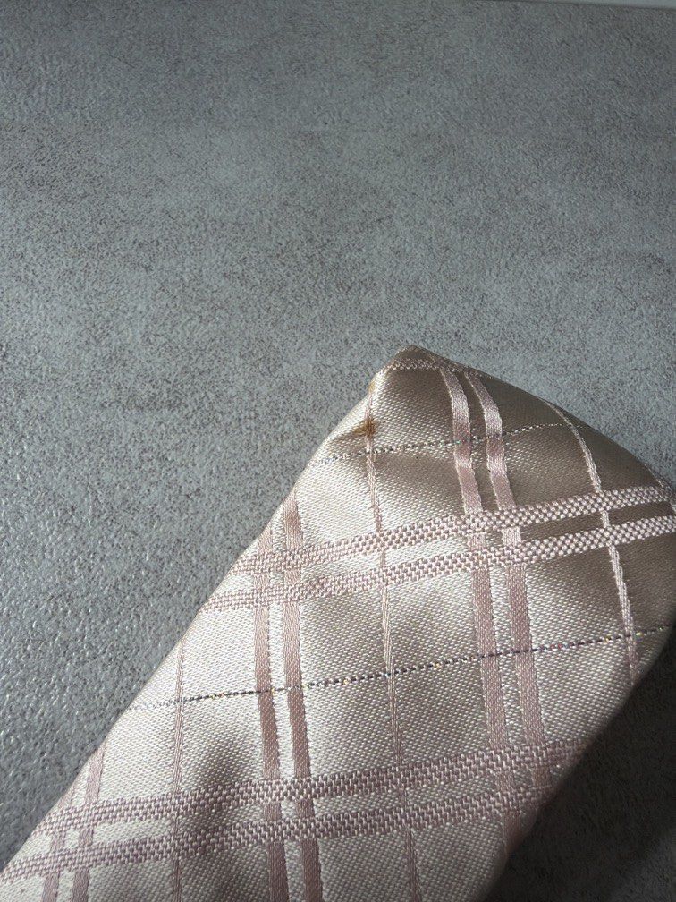 Comme ca men pink striped necktie (Category: Ties) located in Pasig City. Submitted by chamoisee (Listing ID 1469800176, Image 2). Description: Comme ca men pink striped necktie .