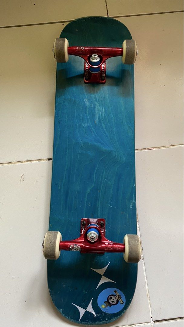 Complete Skateboard with Blue Deck and Red Trucks (Category: Skates, Rollerblades & Scooters) located in Manila. Submitted by franciselm13627 (Listing ID 1469841163, Image 2). Description: FOR SALE SKATEBOARD SET board: blank deck 8.25 Trucks: Bd skate co 149 Wheels: cartbomb wheels no issue rfs na busy lang sa college.