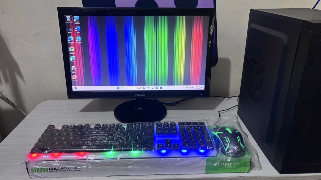 Computer Desktop i5 windows 11 ready to used (Category: Desktops) located in Navotas City. Submitted by jerfratz (Listing ID 1469773234, Image 3). Description: UCOMPUTER SET- READY TO USE ‼️ ✨ PLUG & PLAY! PERFECT FOR: ✅ Office Work / Work From Home ✅ Online Class / Student Use ✅ Printing Business ✅ Browsing & Lite Gaming (Smooth Performance!) 🖥️ SYSTEM SPECIFICATIONS: Processor: Intel® Core™ i5-4670 (3.40GHz) (Upgradable) Motherboard: LGA 1150 