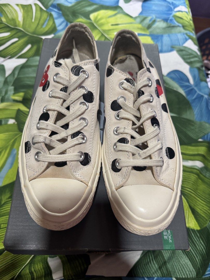 Converse x CDG chuck taylor (Category: Sneakers) located in Bacoor. Submitted by teneleven_apparel (Listing ID 1469797118, Image 2). Description: Size 6 With some yellowshish stain Still in good condition Rfs: declutter.