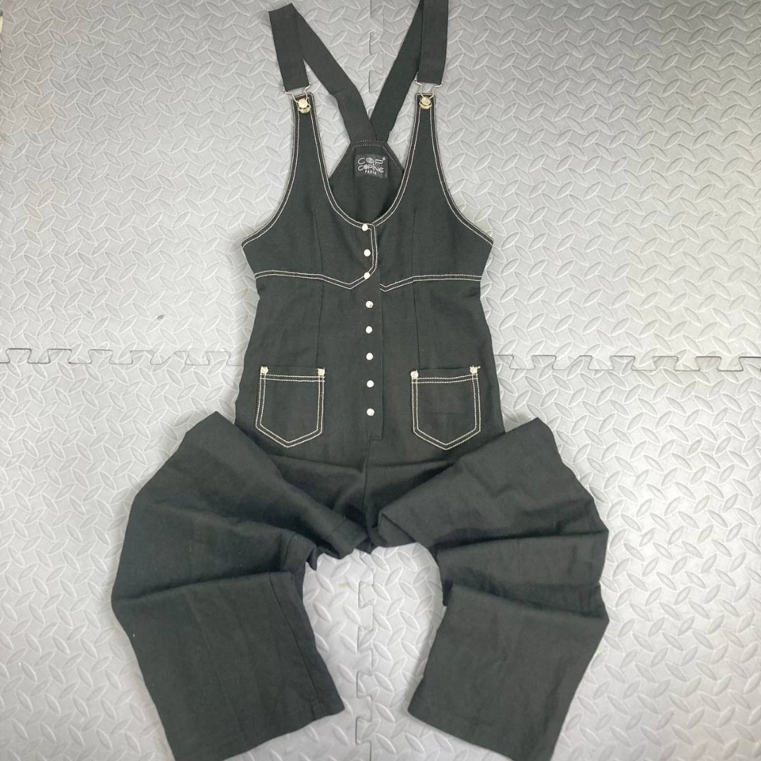 cop.copine – Vintage 2002 “Dune” Pinafore Jumpsuit (Category: Jumpsuits) located in Quezon City. Submitted by archived.g (Listing ID 1469819255, Image 1). Description: Cop.Copine – Vintage 2002 “Dune” Pinafore Jumpsuit - Brand: Cop.Copine Made in: France Year: Y2k Material: Linen, Cotton Color: Black Marked size: Taille 1 Sizing: Small Measurements (laid flat): Shoulders: 9.5" approx. Sleeves: Bust: 15” Waist: 14.5" Length shoulder to bottom hem: