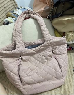 (Category: ) located in . Submitted by jandeeee (Listing ID 1469760243, Image 1). Description: .