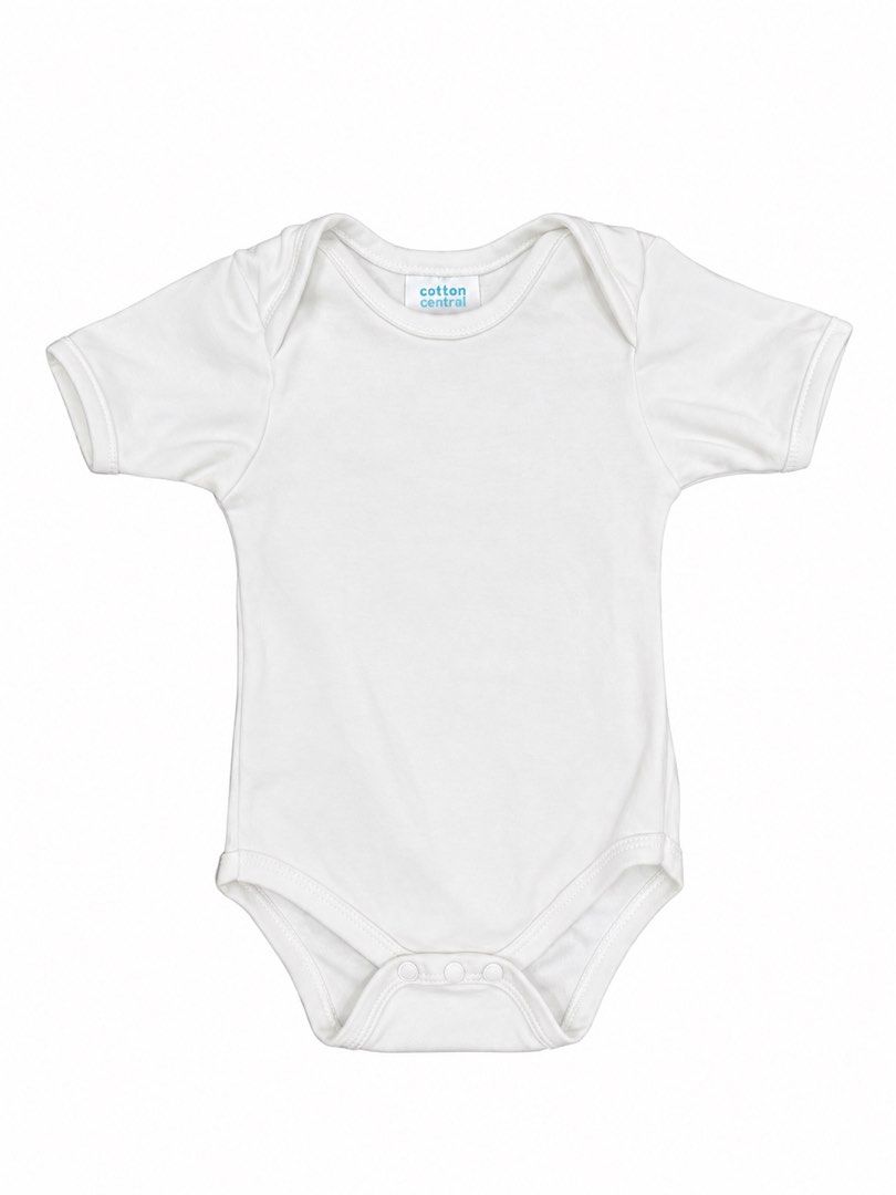 Cotton Central Onesie (0-3M) (Category: Babies & Kids Fashion) located in Angeles City. Submitted by aeapreloved (Listing ID 1469929761, Image 1). Description: Cotton Central Basic White Onesie 🤍 * Size: Small * 100% cotton * Classic white short-sleeve design * Snap-button closure A versatile basic that goes with anything!.