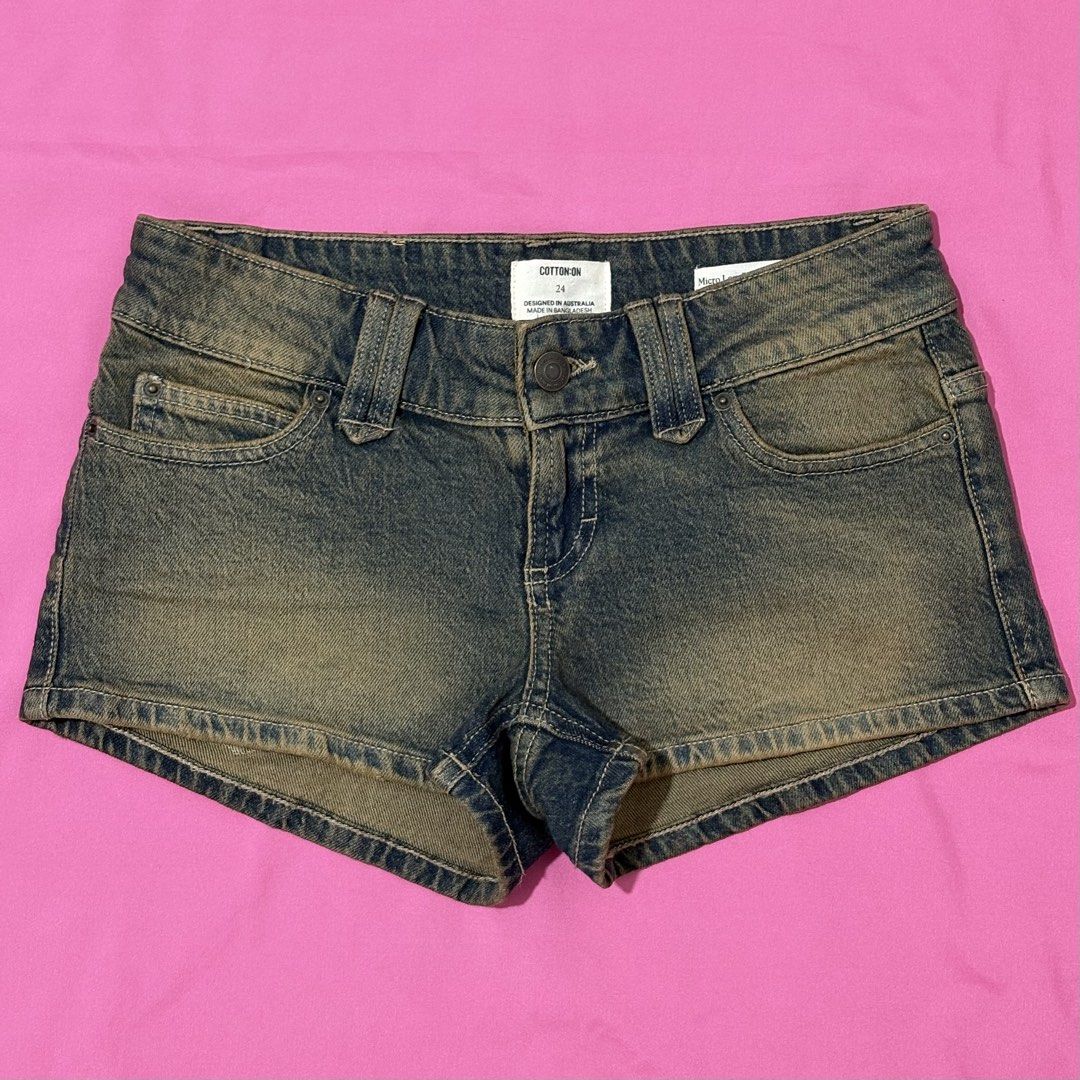 Cotton On Micro Low Denim Shorts (Category: Shorts) located in Quezon City. Submitted by luna_ily (Listing ID 1469927271, Image 1). Description: - Brand: Cotton On - Style: Micro low denim shorts with raw hems - Color: Washed blue - Size: 24 - Details: Classic five-pocket design, belt loops, button fly, and back leather patch - Condition: Excellent, versatile for warm weather 🍒 Send a message for more pictures (such as when worn) and inquiries. 