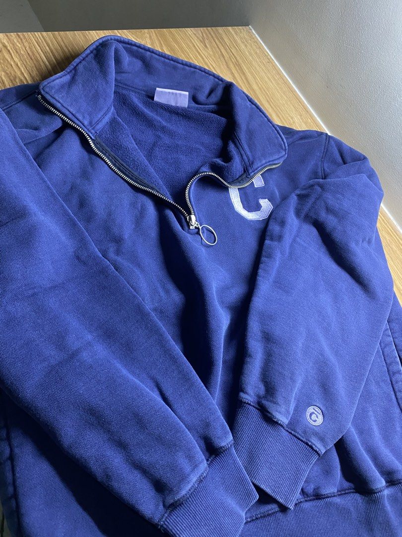 Covernat Quarter Zip Navy Sweatshirt Size M (Category: Coats, Jackets and Outerwear) located in Manila. Submitted by brent.0765 (Listing ID 1469817481, Image 2). Description: - Brand: Covernat - Style: Quarter zip sweatshirt - Color: Navy blue - Size: Medium - Details: Large embroidered C patch on chest, small C logo on left wrist cuff, ring pull front zipper - Interior: Thick fleece-like lining for extra warmth and coziness - Condition: Excellen