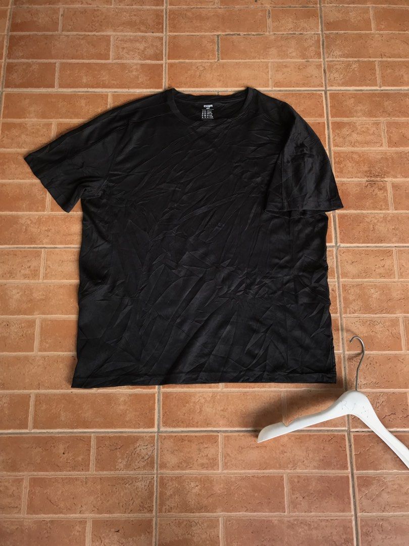 CQR Tactical Shirt (Category: Activewear) located in San Fernando. Submitted by ramjames18 (Listing ID 1469782910, Image 2). Description: •CQR Tactical Shirt 🔥 -Excellent Condition -9.+/10 Color Rate -Quickdry / Breathable -Large(23x28) Pm sa interested! 📥 .