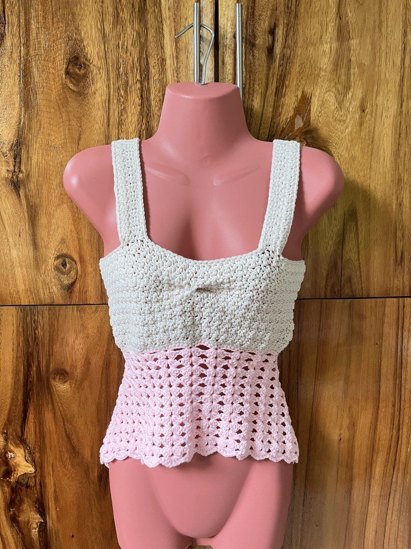 Crochet Pink Backless Top (Category: Sleeveless) located in Cabanatuan. Submitted by winx_closeth (Listing ID 1469824872, Image 2). Description: Adjustable back.