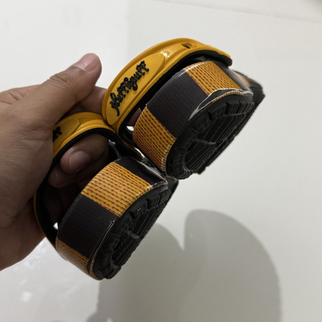 Crocs Harry Potter Hufflepuff (Category: Babies & Kids Fashion) located in Tagum. Submitted by gdcsr (Listing ID 1469805853, Image 2). Description: Crocs Harry Potter Hufflepuff theme (black/yellow) with Jibbitz charms attached Limited edition Size: C8 Purchased from Crocs Kuwait .