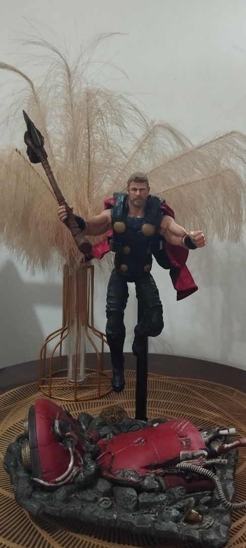 Custom ML Thor Doomsday Action Figure (Category: Figurines & Statues) located in Manila. Submitted by ventajetoyz625 (Listing ID 1469774416, Image 1). Description: - Customized Thor action figure from Avengers Doomsday - Wields the iconic Stormbreaker axe - Comes with wired cloth fabric red cape with a flowing look - Stand and base not included - Loose peg at left arm (when rotating) - What you see is what you get .