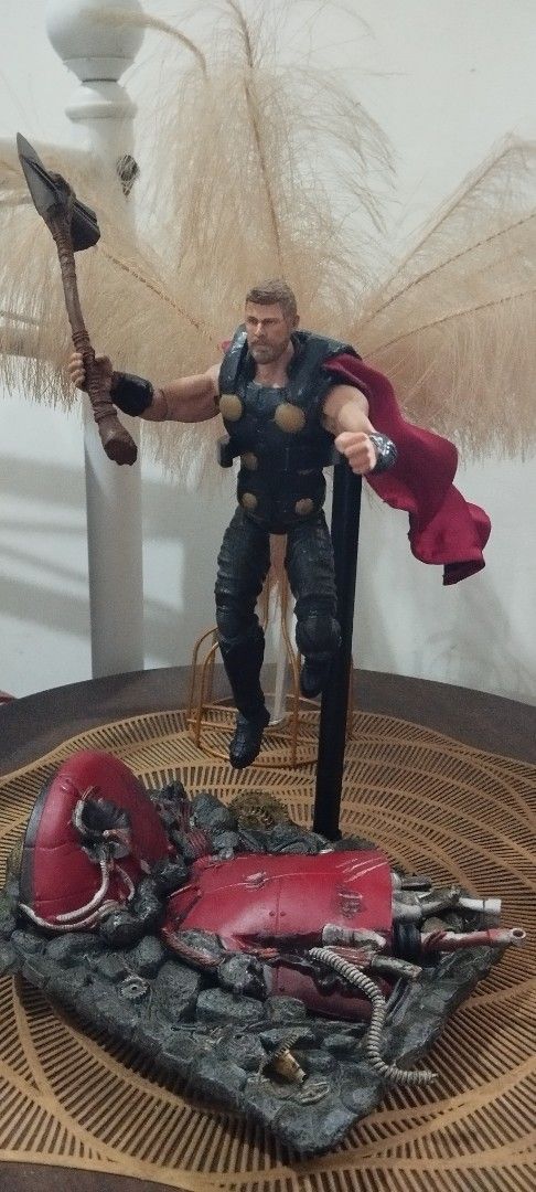 Custom ML Thor Doomsday Action Figure (Category: Figurines & Statues) located in Manila. Submitted by ventajetoyz625 (Listing ID 1469774416, Image 2). Description: - Customized Thor action figure from Avengers Doomsday - Wields the iconic Stormbreaker axe - Comes with wired cloth fabric red cape with a flowing look - Stand and base not included - Loose peg at left arm (when rotating) - What you see is what you get .