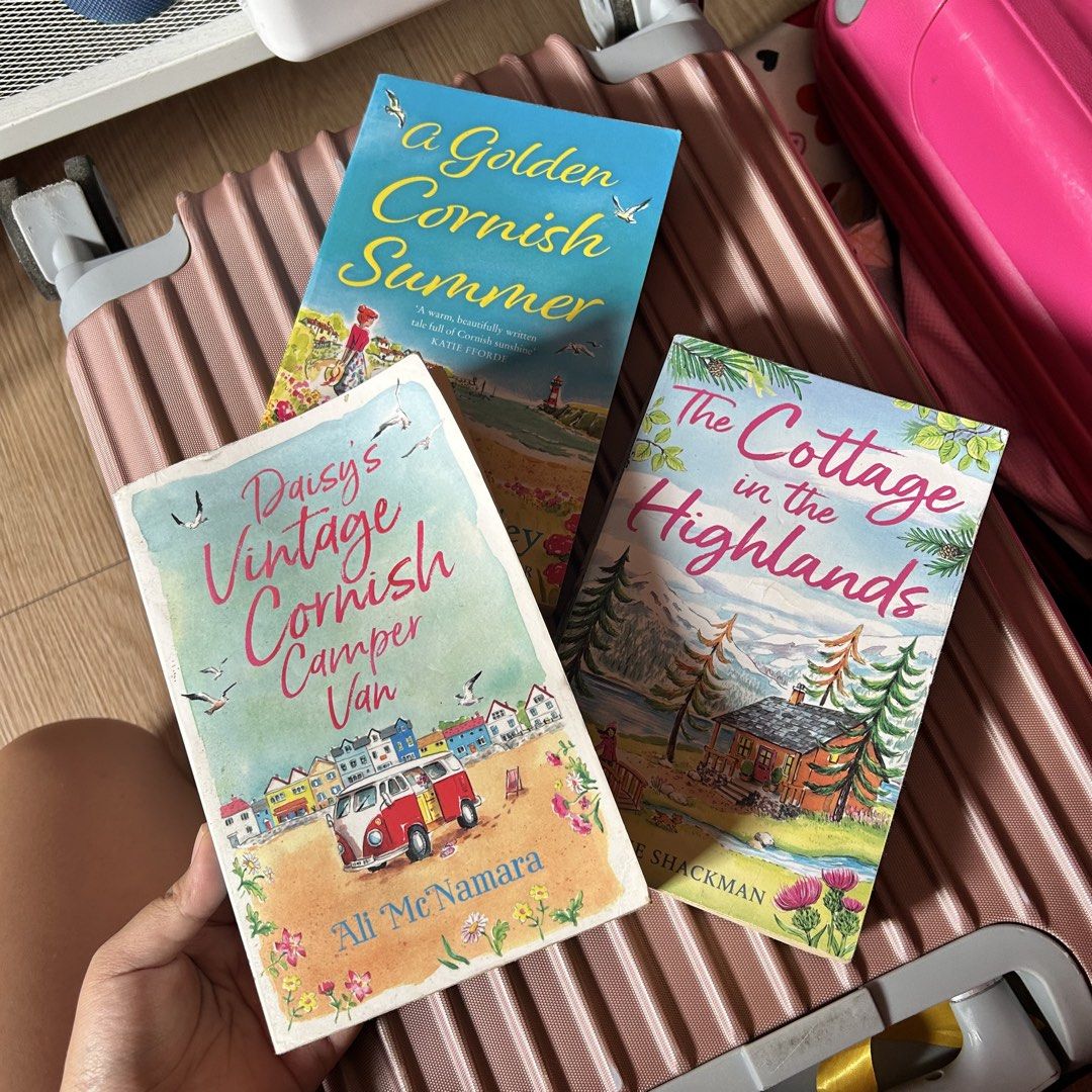 Cute Covers Romance Books (Category: Storybooks) located in Quezon City. Submitted by saikilara (Listing ID 1469916761, Image 1). Description: .