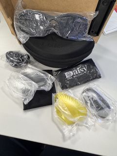 （分類：）位於 。 由 bbpigpigbb 提交（商品編號 1469776901，圖片 1）。簡介： 。