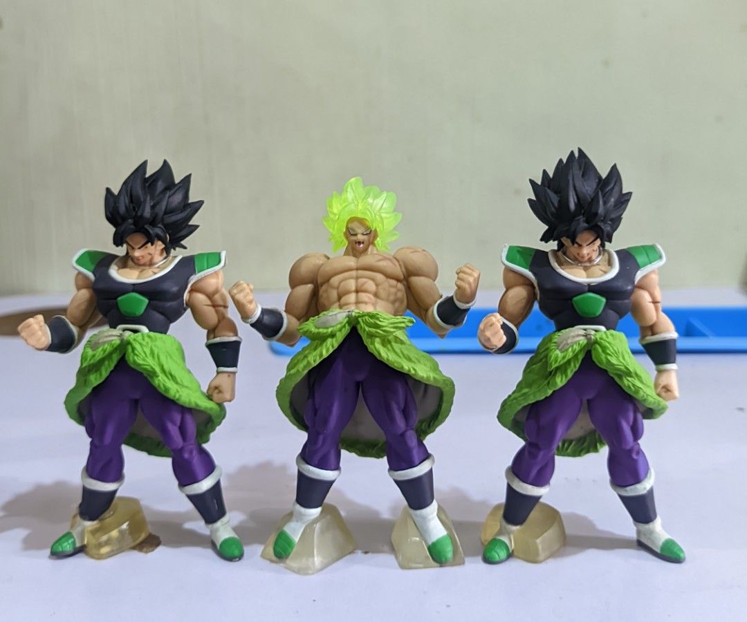 DBZ BROLY (Category: Action & Battle Toys) located in Alaminos. Submitted by jimmycollect (Listing ID 1469786039, Image 2). Description: 350-550 Set of 4 for 1500 only..