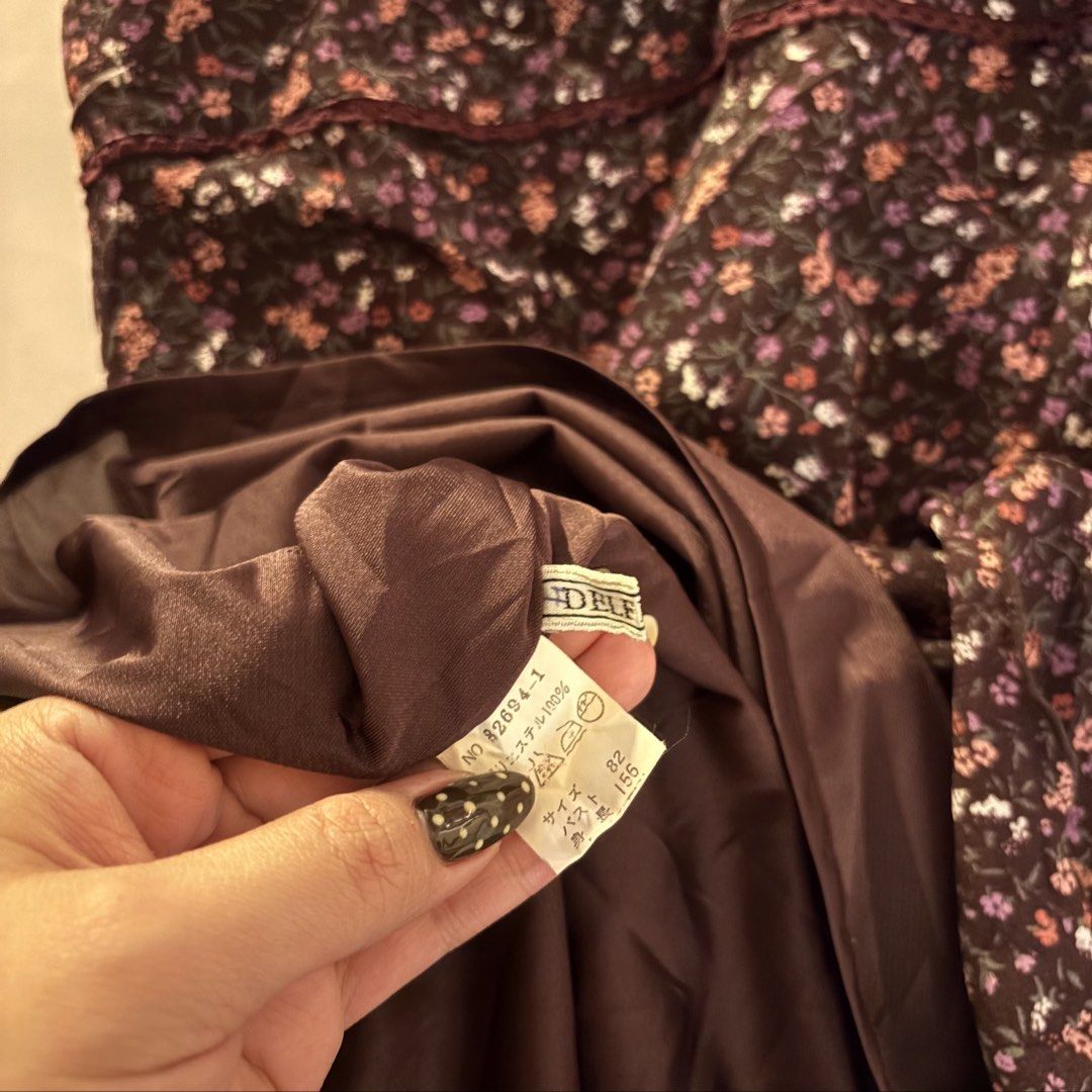 Delfhinu japan pretty dress (Category: Dresses) located in Quezon City. Submitted by kaelian_couture (Listing ID 1469912385, Image 3). Description: B pretty in person!.