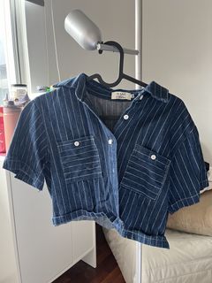(Category: ) located in . Submitted by snascloset (Listing ID 1469777946, Image 1). Description: .