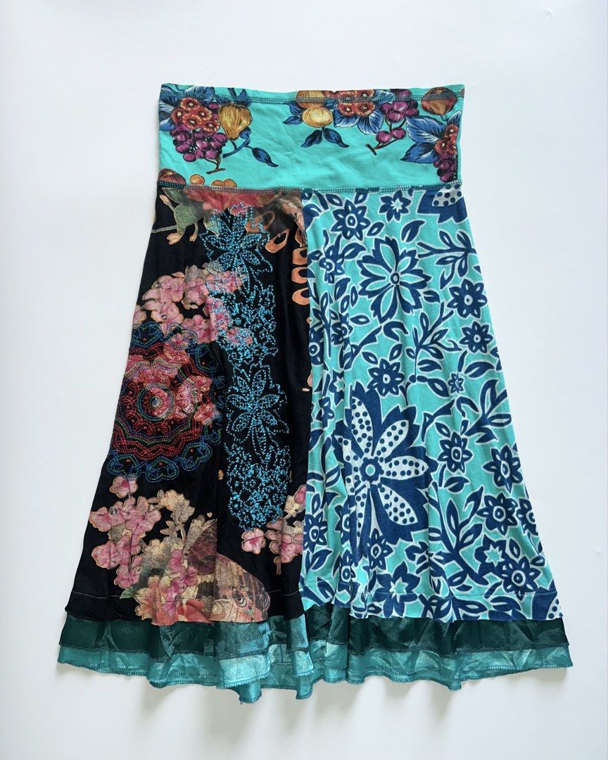 desigual embroidered floral patchwork midi skirt (Category: Skirts) located in Lipa City. Submitted by mayumi.vtg (Listing ID 1469902808, Image 1). Description: ❀ waist: 29-34in | length: 27in ❀ stretchy cotton, super fave!!!.