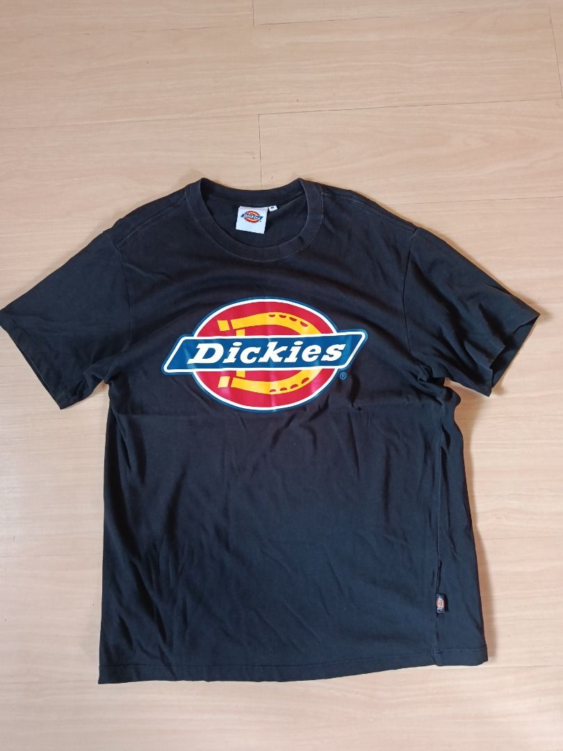 Dickies Big Logo Authentic. Balikbayan box from USA!!! (Category: Tshirts & Polo Shirts ) located in Dimiao. Submitted by knsclothingapparel_2025 (Listing ID 1469783415, Image 1). Description: Dickies Big Logo Authentic Legit balikbayan box from USA. 20 by 27 dimension tambak lang sa storage box this items was never been used. Dm for more details!!!.