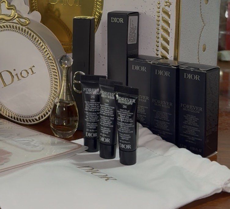 Dior Forever Skin Wear Foundation (Category: Makeup) located in Makati City. Submitted by f_bags (Listing ID 1463744474, Image 1). Description: Dior Forever Skin Wear foundation tubes (2.7ml each) - Shade 1N 2pcs avail - Shade 2N 2pcs avail - shade 0N 1 pc avail .