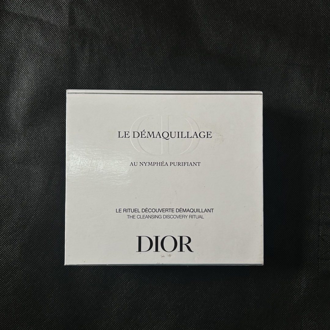 Dior The Cleansing Discovery Ritual Gift Set (Category: Face Care) located in Makati City. Submitted by declutter__queen (Listing ID 1469780312, Image 2). Description: - 100% Authentic Dior Le Démaquillage cleansing set - Brand new and unused in original white presentation box - Includes La Mousse Off/On cleanser (foaming cleanser) - Includes purifying nymphaea-infused micellar water - Includes eye and lip makeup remover - All bottles and tubes s