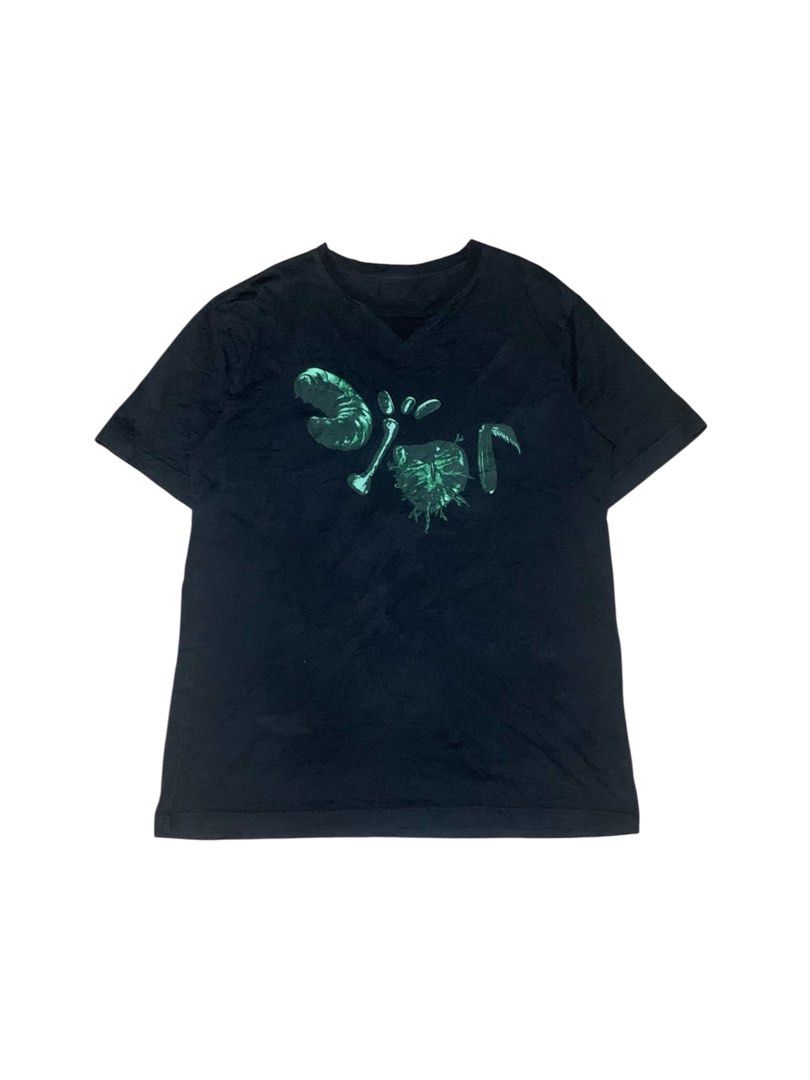 Dior x Cactus Jack (Category: Tshirts & Polo Shirts ) located in Manila. Submitted by lyf_7hrift (Listing ID 1469811257, Image 1). Description: Dior x Cactus Jack Shirt P1,500 27.5L 20W Dimes 9/10 Color Rate Excellent Condition.