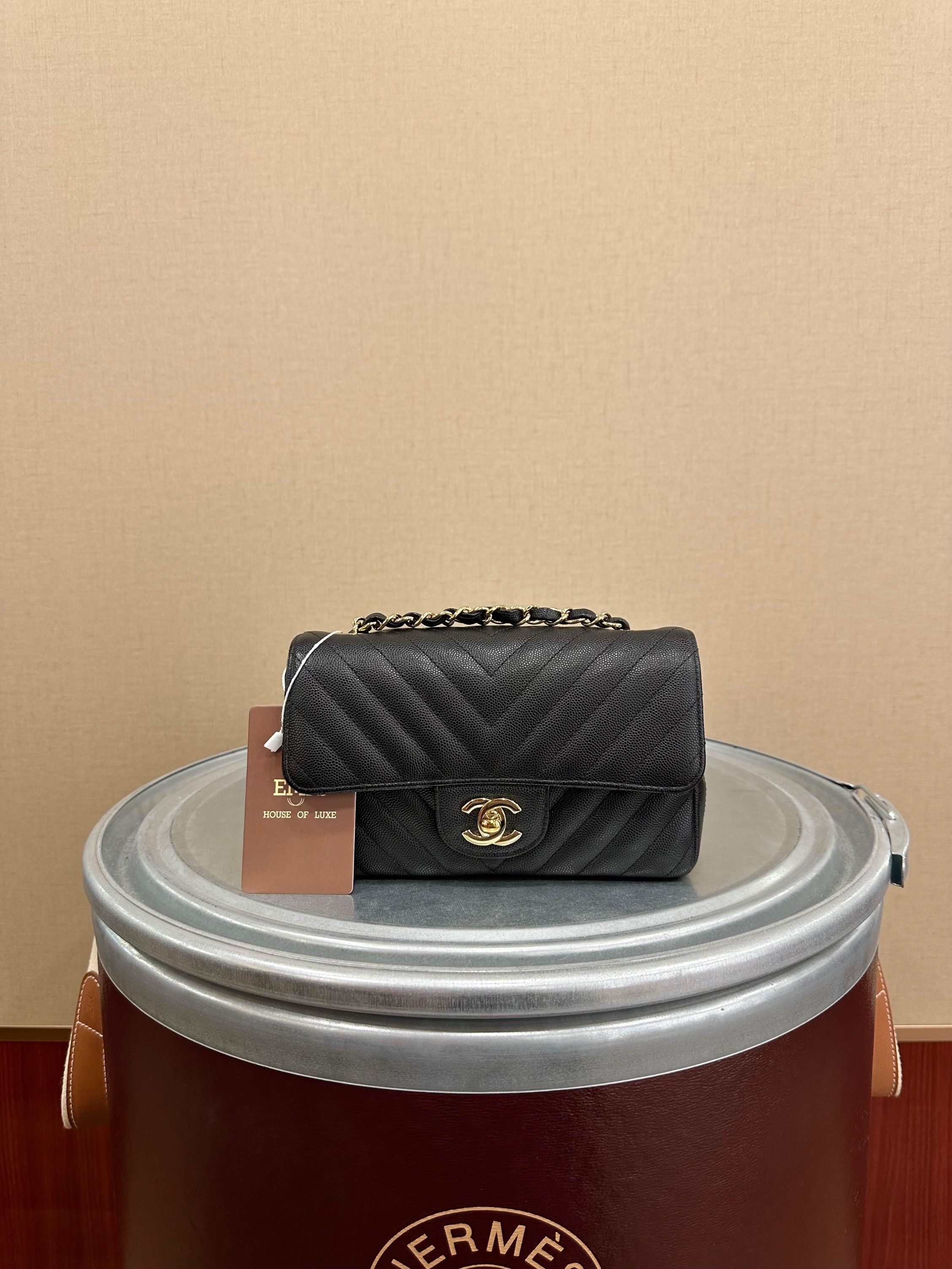 Discontinued Chanel Mini Rectangular Black Chevron Caviar GHW Series 26 ...