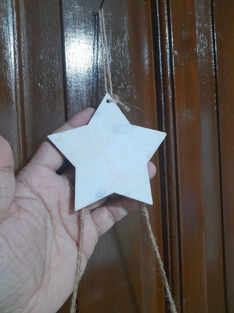DIY WALL HANGING WOODEN CHRISTMAS TREE DECOR SET (Category: Other Home Decor) located in Bulacan. Submitted by nansantiago (Listing ID 1469924986, Image 3). Description: DIY WALL HANGING WOODEN CHRISTMAS TREE DECOR SET 39x27" inches Brandnew condition Pwedeng lagyan pa ng iba pang ornaments and christmas lights 🏷️ ₱295 set / 3 sets available‼️ 📍 Location: Plaridel, Bulacan 💸 Mode of Payments: Gcash / BPI 📦 Pick-up / Ship 🚚 Couriers : Flash E