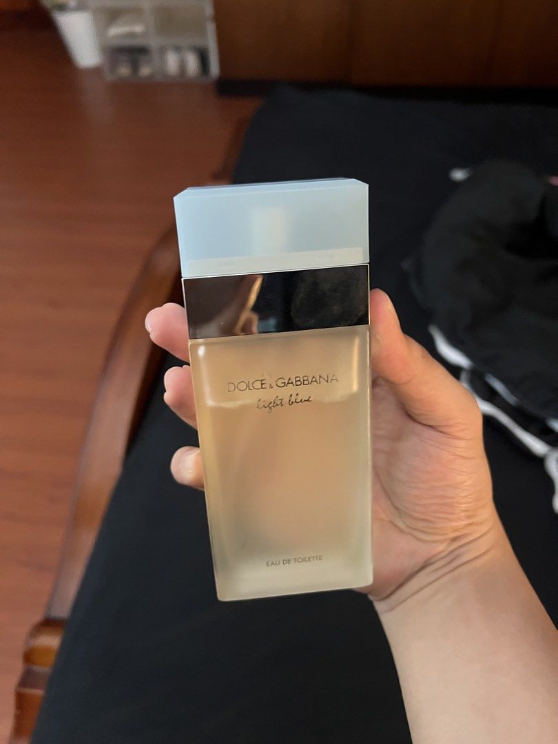 Dolce & Gabbana Light Blue Eau de Toilette 100ml (Category: Fragrance & Deodorants) located in Las Pinas. Submitted by basicapparel_mnl (Listing ID 1469820343, Image 2). Description: - Authentic Dolce & Gabbana Light Blue Eau de Toilette - 10% Used - Price still negotiable - Size: 100ml (mostly full bottle) - Includes original cap and working sprayer - Features Japanese import sticker on the base - Iconic fresh citrus and floral summer scent - We
