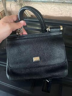 (Category: ) located in . Submitted by ukaysbagsph (Listing ID 1469858048, Image 1). Description: .