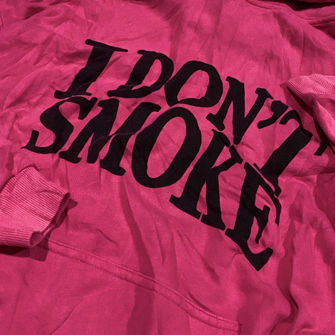 DONSMOKE I DONT SMOKE HOODIE (Category: Coats, Jackets and Outerwear) located in Bacolod City. Submitted by thriftedfits. (Listing ID 1469928802, Image 3). Description: 𝗗𝗢𝗡𝗦𝗠𝗢𝗞𝗘 𝗜 𝗗𝗢𝗡𝗧 𝗦𝗠𝗢𝗞𝗘 ♻️ Size: M on tag | best fit L Measurements:23” width / 26” length Condition: Excellent (9/10 Color rate) Flaws: None, washables only Price: ₱400 + shipping fee 🏷️ Mode of Payment: GCash / Bank Courier: J&T Express (nationwide).
