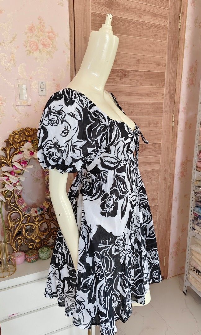 Dotti Mabel Puff Sleeve Dress (Category: Dresses) located in Pagudpud. Submitted by altheacee063978 (Listing ID 1469835558, Image 3). Description: .