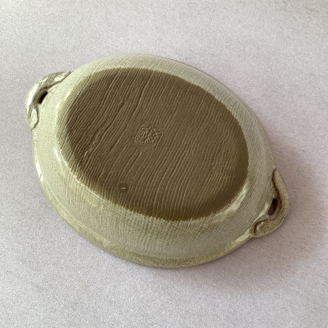Double-handled Stoneware Bowl (Category: Vases & Decorative Bowls) located in Davao. Submitted by eclectic1925 (Listing ID 1469922267, Image 3). Description: Php120 Double-handled Stoneware Bowl H: 1.5 inches L: 7 inches W: 5 inches Please REVIEW PHOTOS We use 100% repurposed packaging materials SF starts at Php70 via Flash Express First to pay.