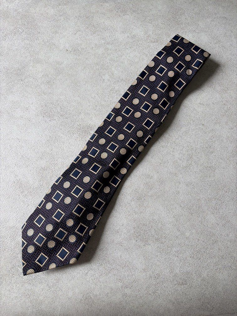Dussel Necktie (Category: Ties) located in Pasig City. Submitted by chamoisee (Listing ID 1469803418, Image 1). Description: Dussel Necktie.