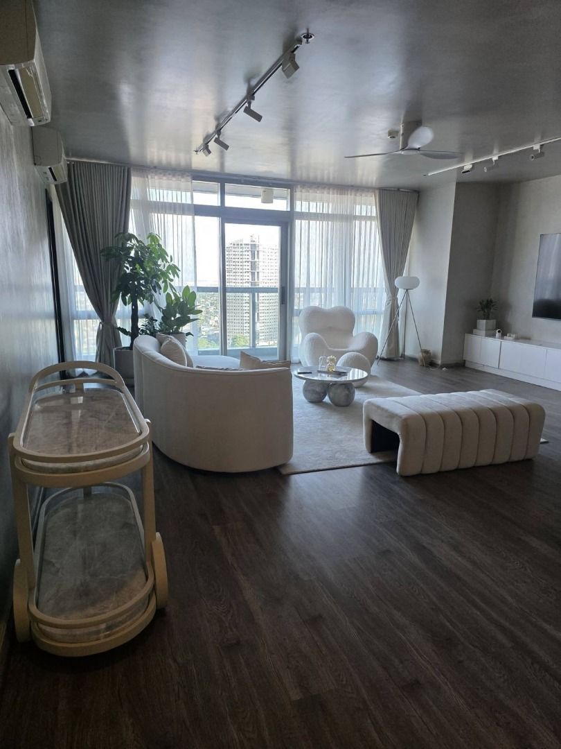 East Gallery Place BRAND NEW Condo For Rent 2 Bedroom BGC Taguig near ...