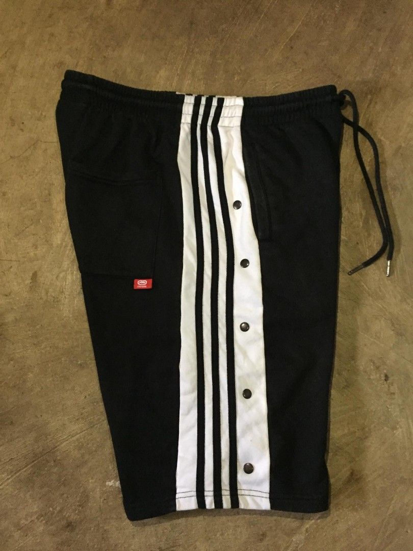 Ecko unltd rhino track snap short (Category: Activewear) located in Calabanga. Submitted by oc_drip_ph. (Listing ID 1469826525, Image 2). Description: .