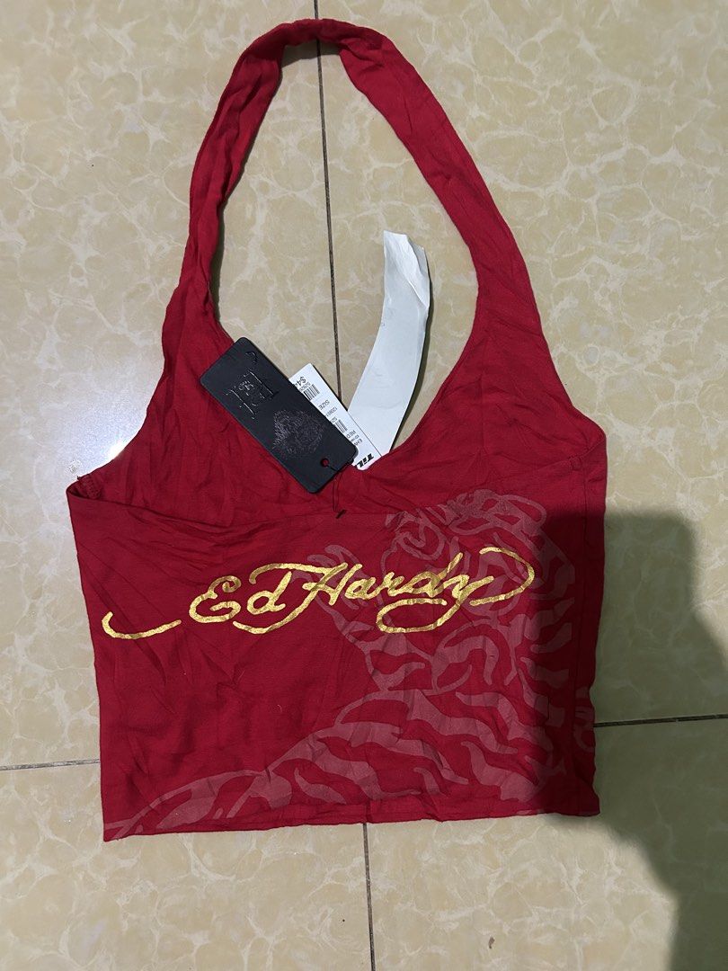 Ed Hardy Panther Halter Top Red Size S (Category: Sleeveless) located in Tanay. Submitted by mattyall (Listing ID 1469809056, Image 3). Description: Ed Hardy Y2K streetwear halter top Brand New Condition with tags Size Small on tag I got 2 of these No issues Only for 800.