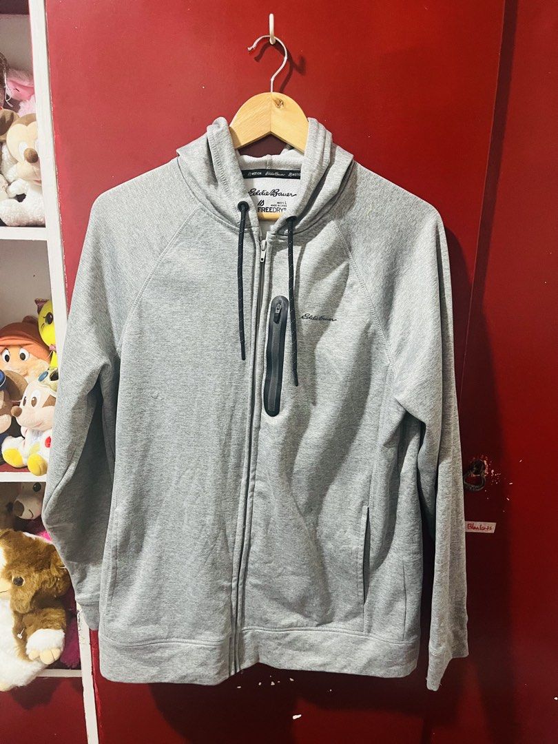 Eddie Bauer Men’s Performance Motion Full-Zip Hoodie (Category: Coats, Jackets and Outerwear) located in Quezon City. Submitted by wacpon_061972 (Listing ID 1469876249, Image 1). Description: The item is an Eddie Bauer Men’s Performance Motion Full-Zip Hoodie (specifically featuring their FreeDry athletic line) (W-22/L-28).